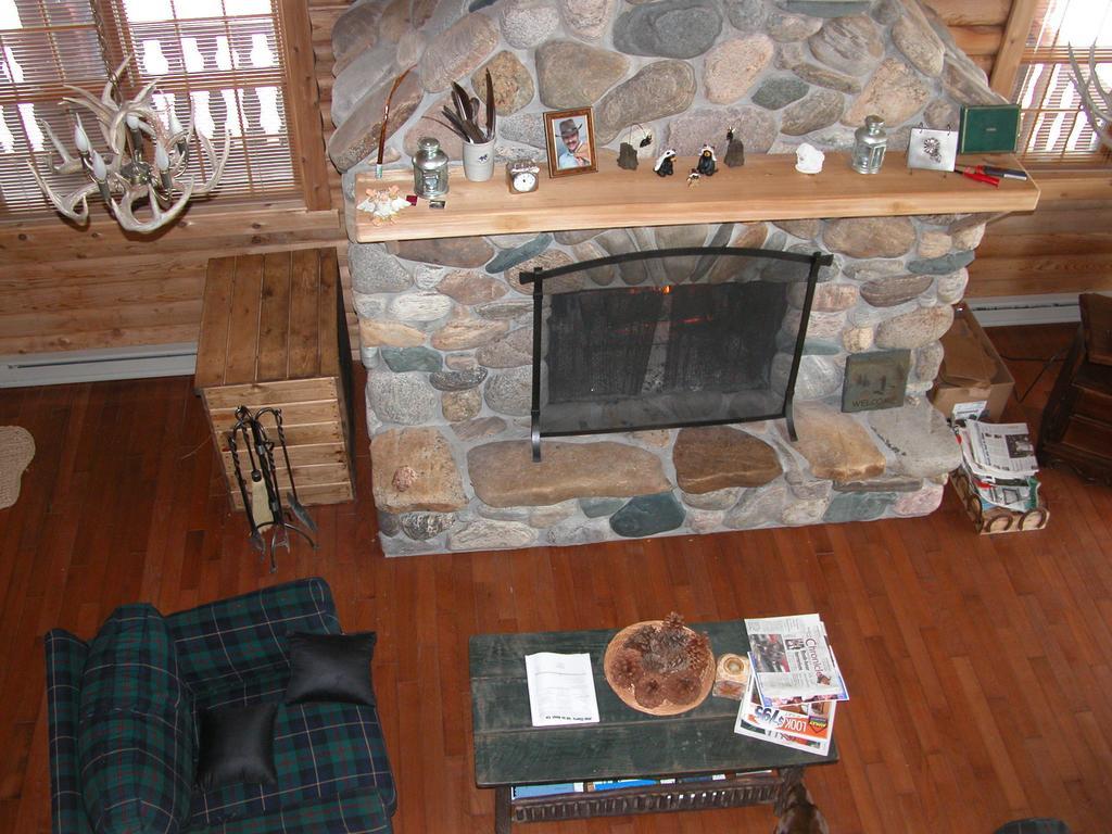 Montana Spirit Guest Lodge Cliff Lake Номер фото